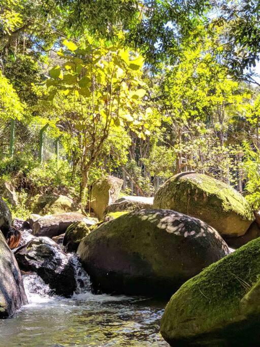 Chale Em Meio A Natureza! Guabiruba Kültér fotó